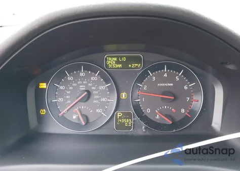 2011 Volvo S40 T5/T5 R-Design from USA, damaged, VIN YV1672MS4B2539803